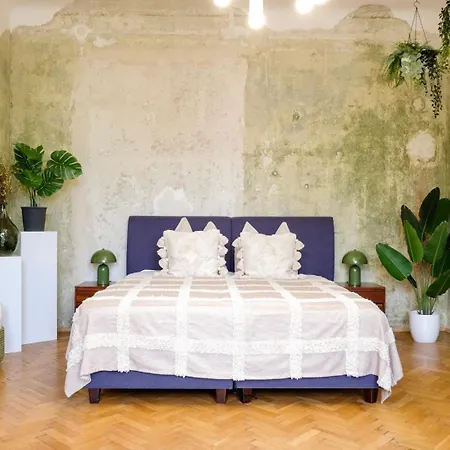 Historic Center Boutique 3 - Free Parking - Schlossberg View - By Casa Momo