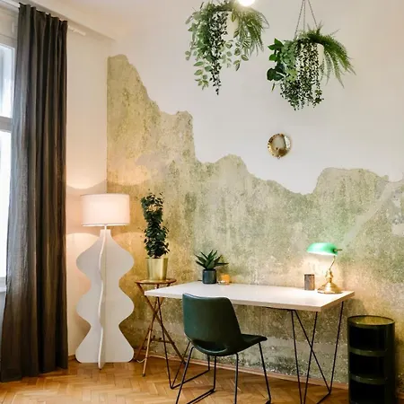 Kunstvolles Im Zentrum - Free Parking Apartman